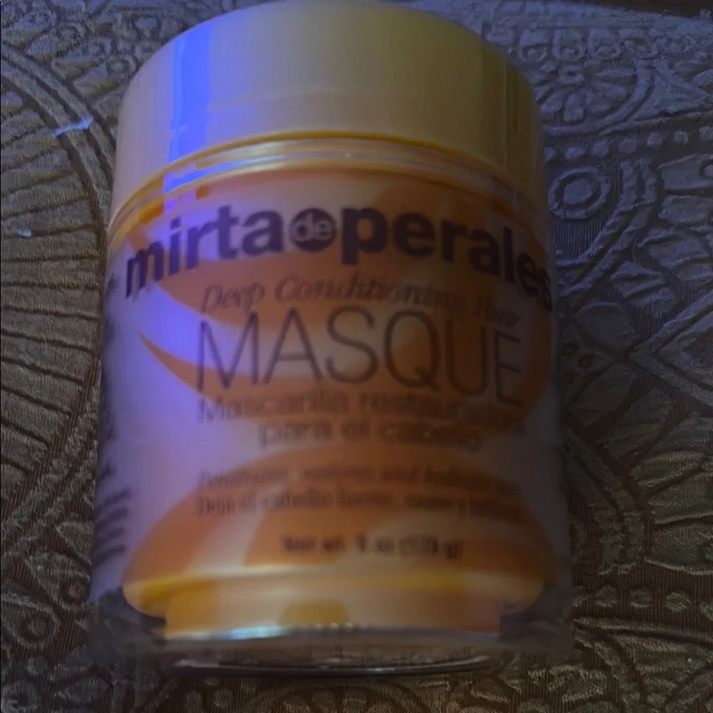 Mirta de Perales Hair Masque in Orange